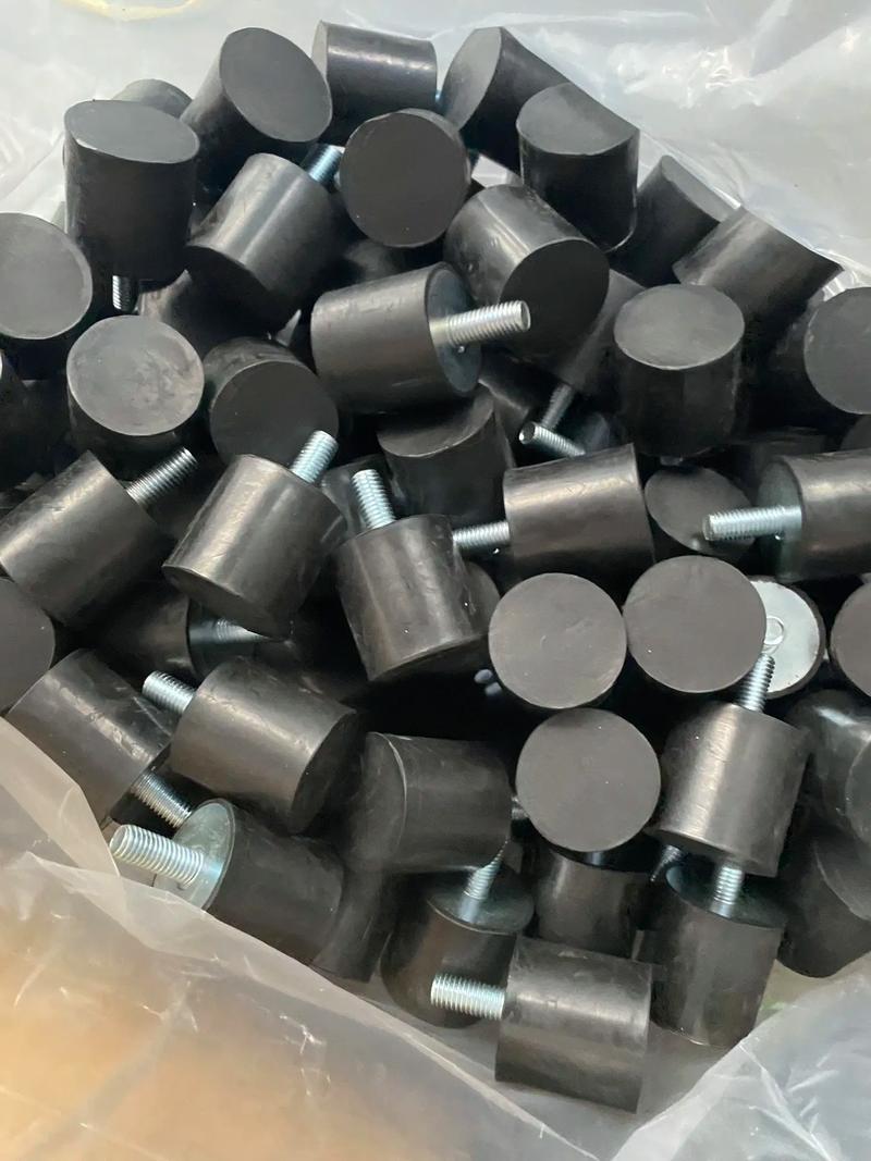 支持定做各种尺寸橡胶制品 从减震需求到出货实拍的全流程解析